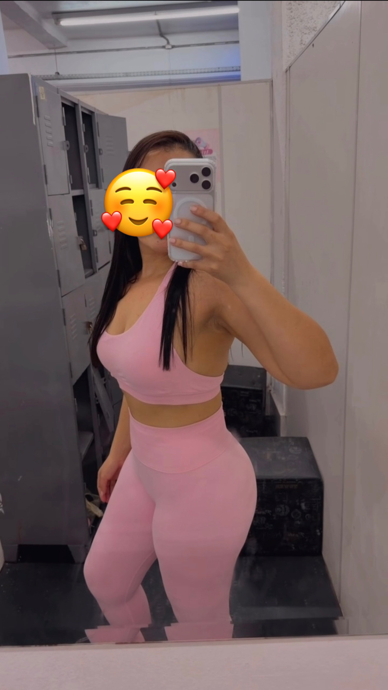 Bella